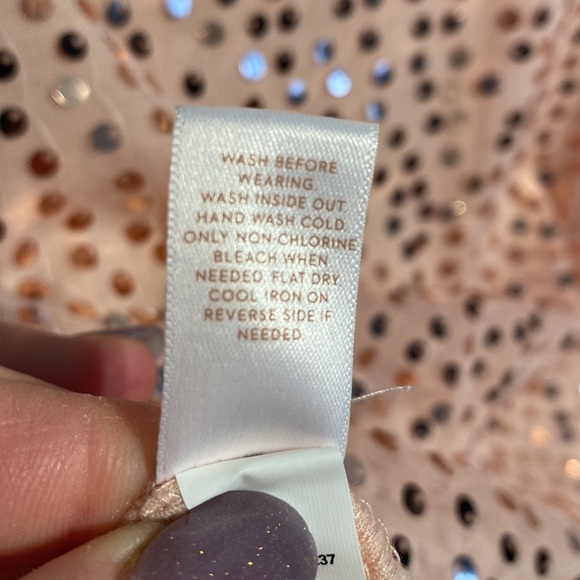 🆕 WT Sequence Pink LC Lauren Conrad top XL - Picture 14 of 14